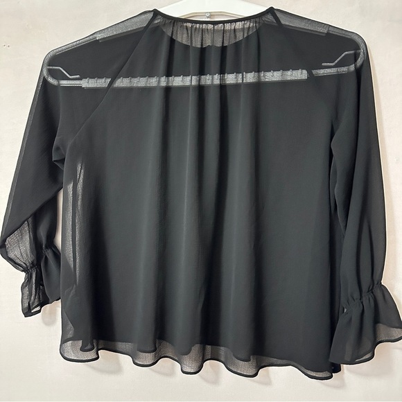 Uniqlo Black Sheer Women's Blouse - Picture 6 of 11